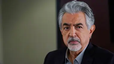 Esprits criminels S15E01 Dans la peau d'un autre
