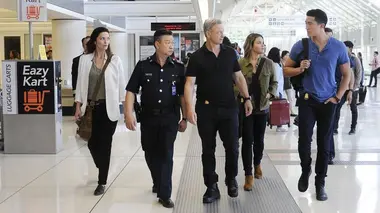 Esprits criminels : unité sans frontières S02E06 Trafic