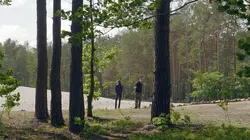 Et la terre s'ouvrit une dernière fois