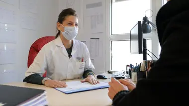 Comment concilier laïcité et soin ?