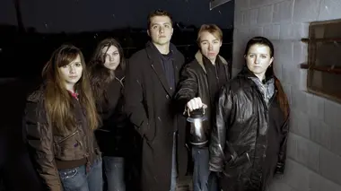 État paranormal S03E17 Suicide possession