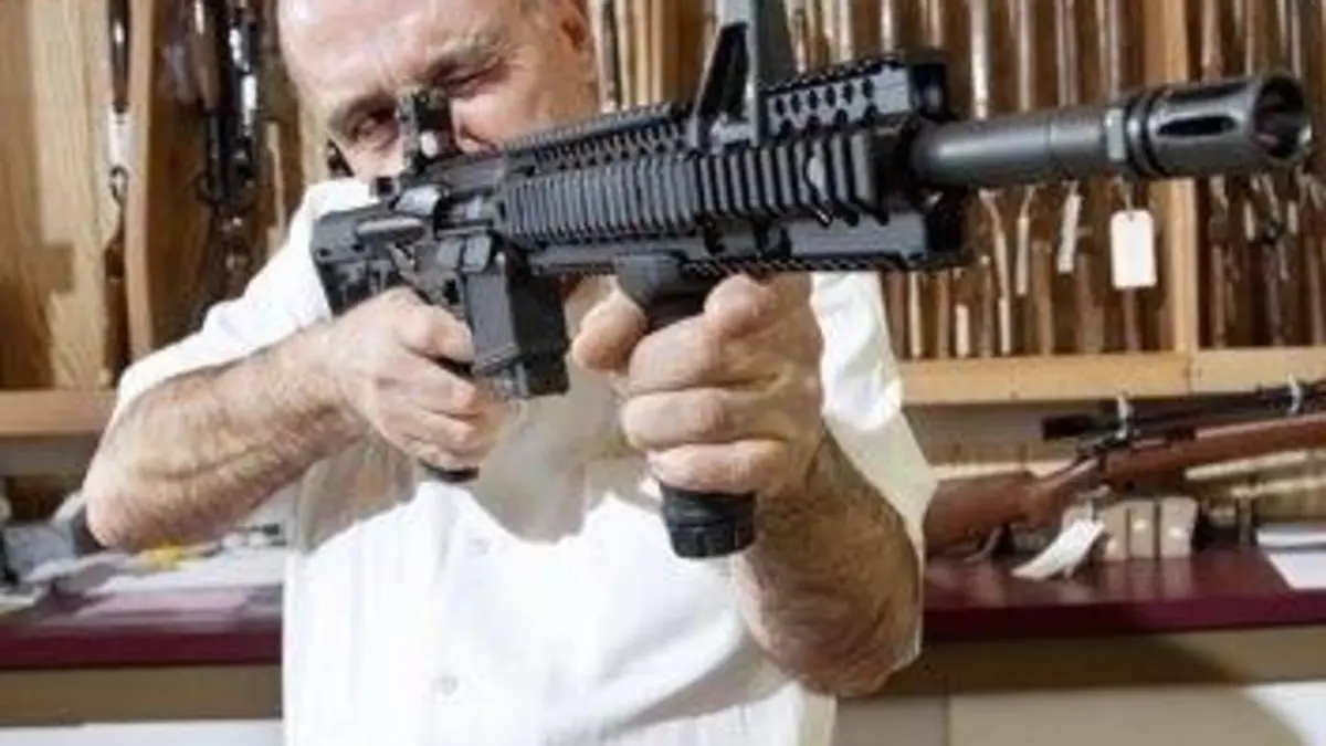 Etats-Unis : la folie des armes à feu