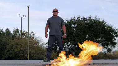 Une créature dans le placard