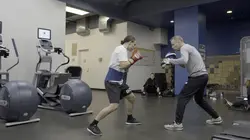 Eva : boxeuse, mère, icône