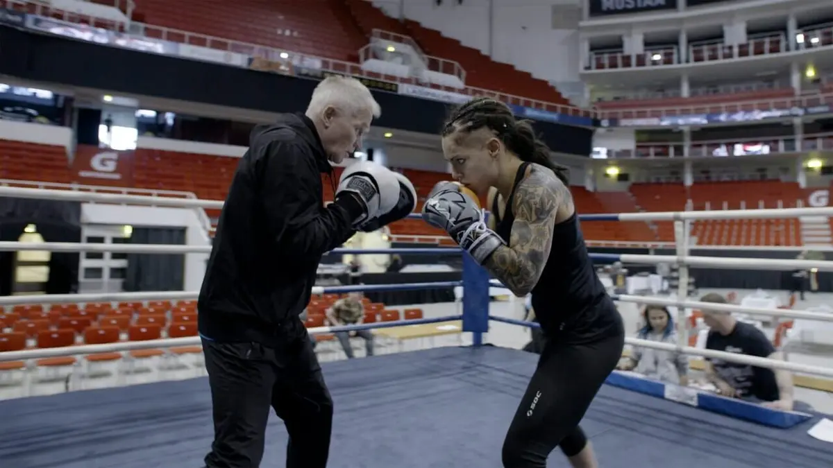 Eva : boxeuse, mère, icône Episode 3 : Déception