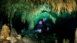 Explorations de l'extrême