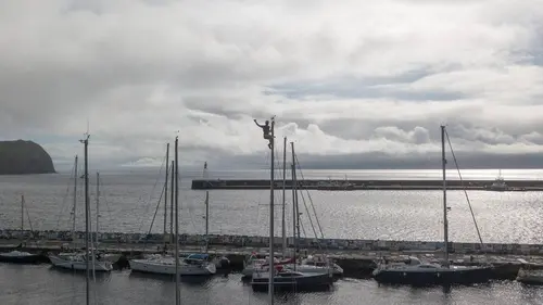 Explore by Tom de Dorlodot Açores