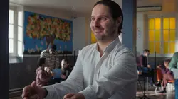 Extra. S01E03 Nouvelle mue