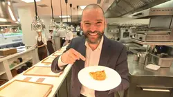 Extraordinary Places to Eat: The Insider's Guide S01E02 Edinburgh