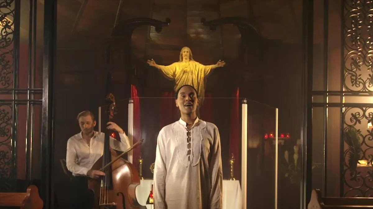 Fabrice di Falco, une voix lyrique au-delà des mers