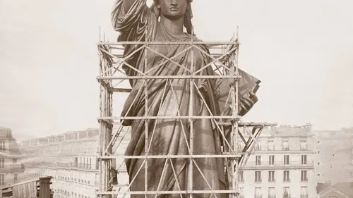 Face à l'histoire : L'épopée de Lady Liberty La naissance d'une icône