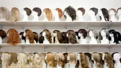 Faites entrer l'accusé S05E03 Les Postiches