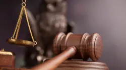 Faites entrer l'accusé