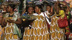 Faizat et les noces du lagon