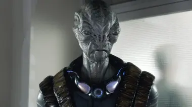 Falling Skies S03E01 La taupe