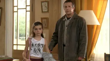 Famille d'accueil S04E05 Soupçons