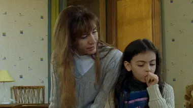 Famille d'accueil S05E02 Un long silence