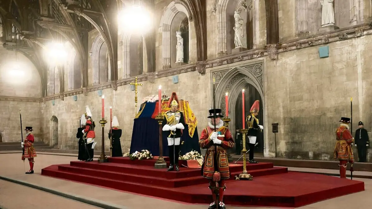 Familles royales : grandeurs et décadences Amnésie d'après guerre