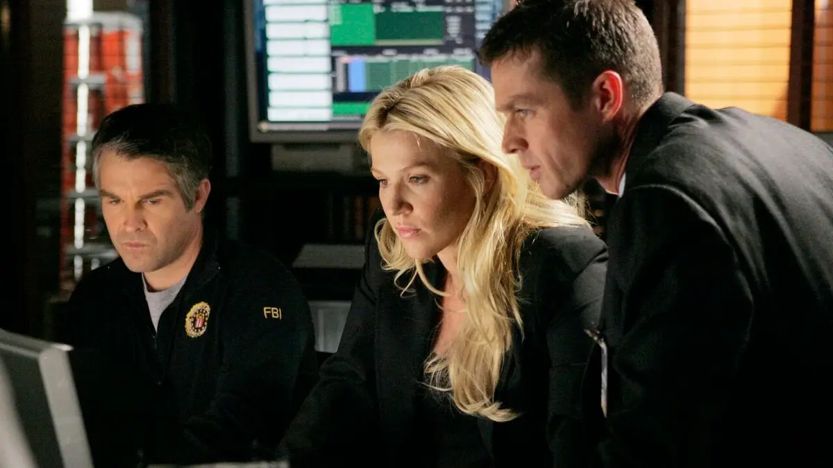 FBI : portés disparus S05E24 Un nouveau départ