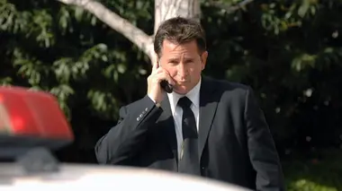 FBI : portés disparus S05E17 Eaux profondes