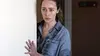 Madison Clark dans Fear the Walking Dead S02E10 Do Not Disturb (2016)