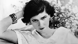 Femmes extraordinaires S01E08 Coco Chanel