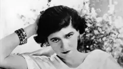 Femmes extraordinaires S01E08 Coco Chanel