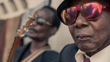 Bakolo, music international