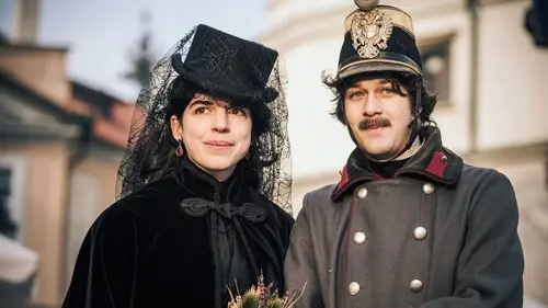 Fille de la nation S01E04 L'uniforme