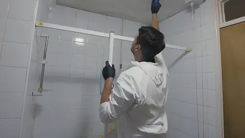 Filthy House SOS Bob