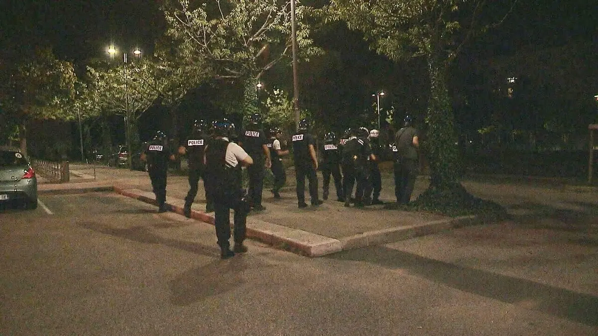 Flagrant délit Immersion dans les forces de sécurité de Drancy 1