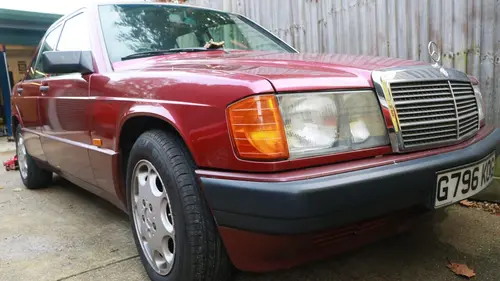 Flipping Bangers : voitures à tout prix Mercedes 190