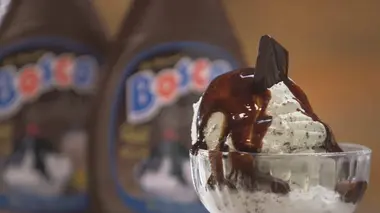 Sirop au chocolat, tortillas et pâtes au fromage