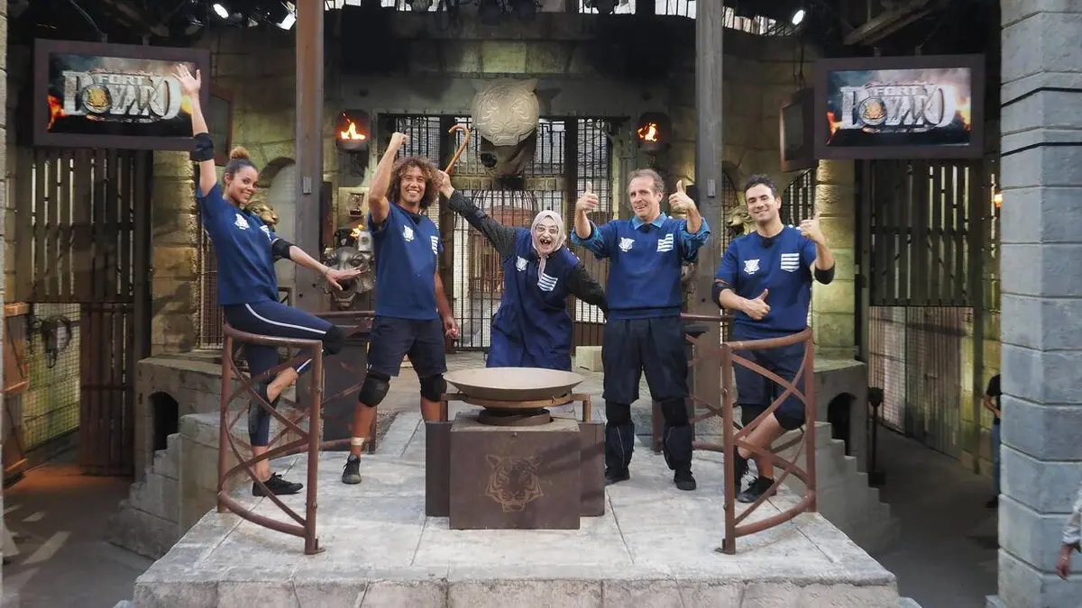 Fort Boyard Equipe Fondation Hôpitaux de Paris - Hôpitaux de France