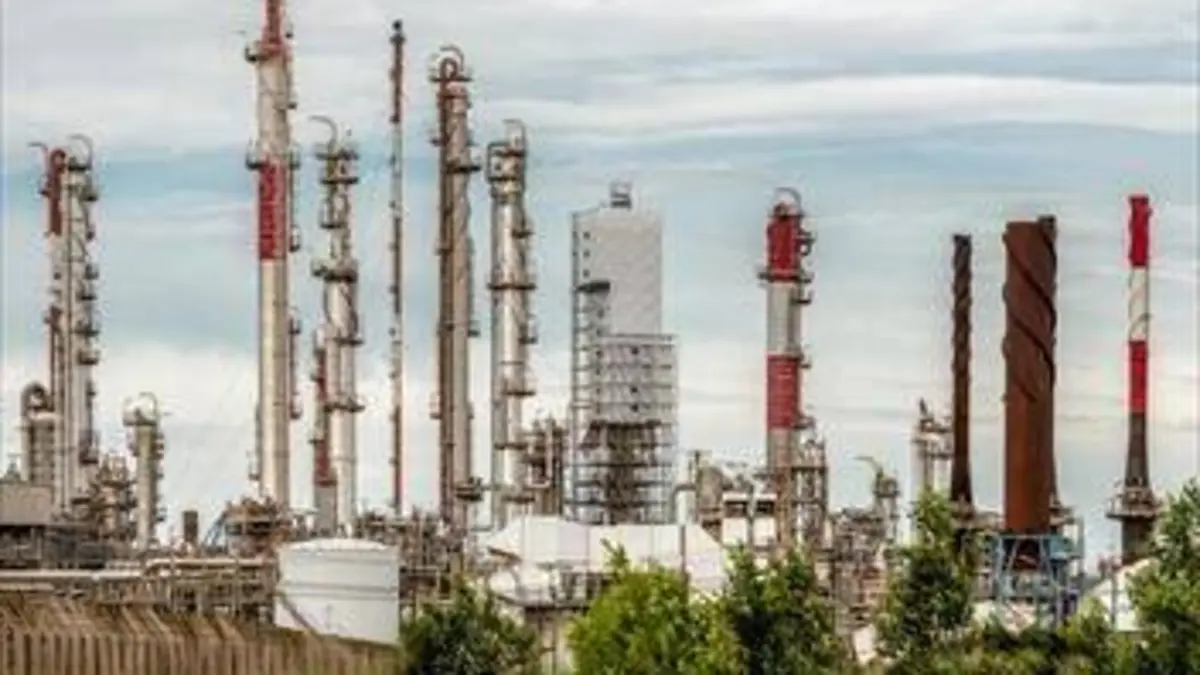 Fos, les fumées du silence