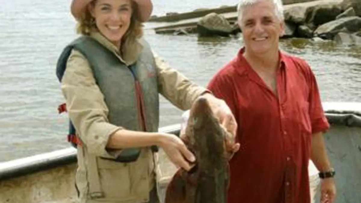 Fourchette et sac à dos S02E00 Québec