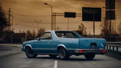 French Mecanic : restauration et exportation S01E02 Un chargement d'exception