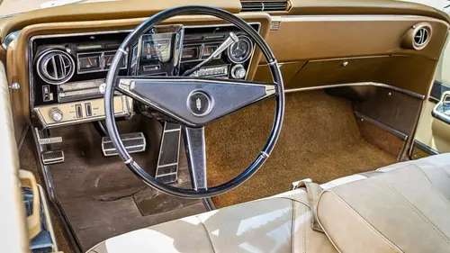 Frères mécanos : mission restauration Vieille Toronado