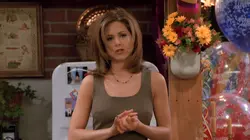Friends  S01E24 Celui qui fait craquer Rachel