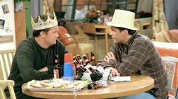 Friends  S08E08 Celui qui engageait une strip-teaseuse