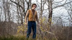 From S04E09 Le calme avant