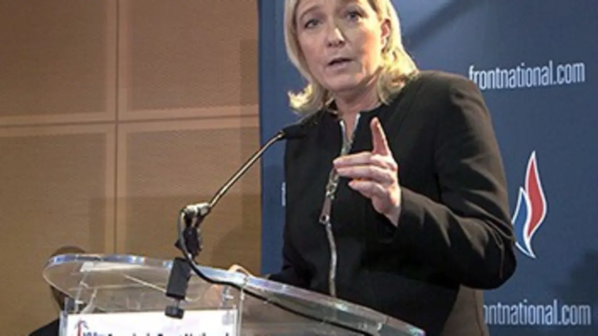 Front National : l'oeil de Moscou