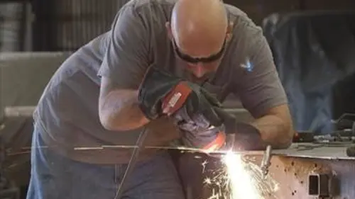 Custom Garage S01E17 Truck des années 60 (1/2)