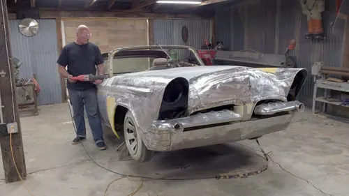 Full Custom Garage Le vaisseau spatial roulant des années 50