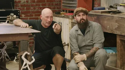 Full Custom Garage Un char dans le désert