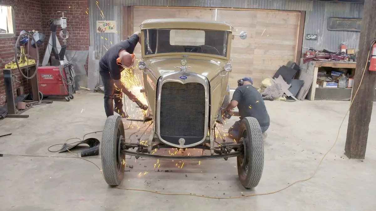 Visuel de Full Custom Garage Hot rod à l'ancienne