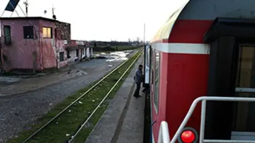 Future Express E03 Albanie