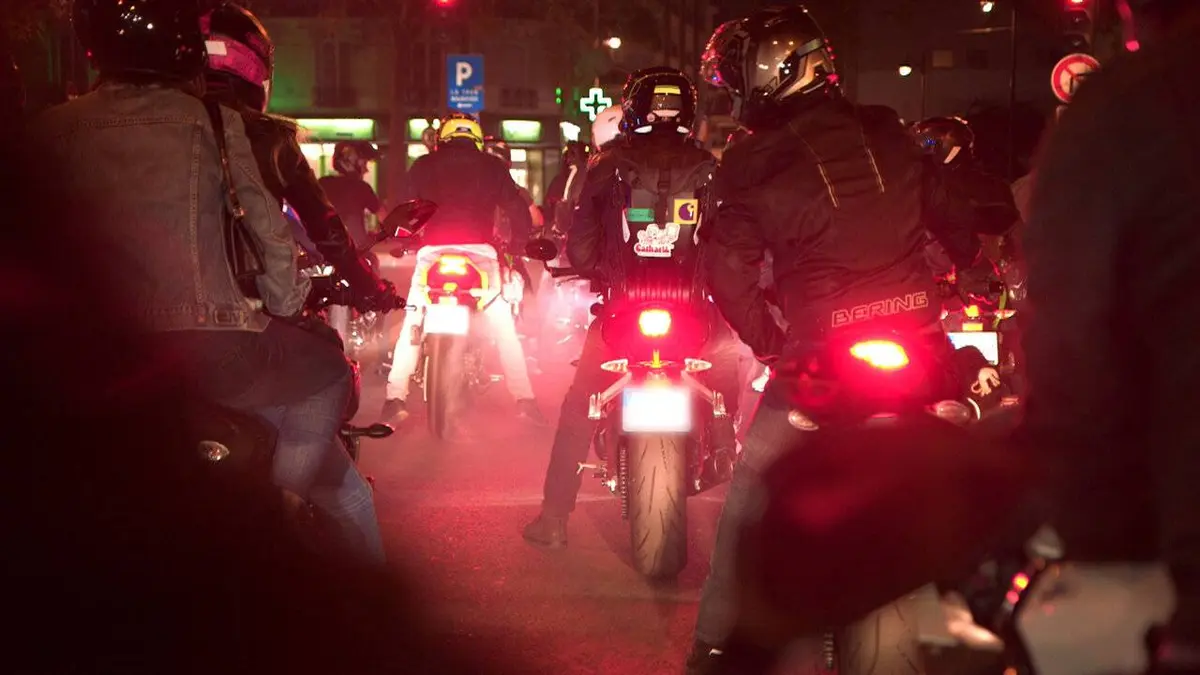 Garages clandestins, rodéos sauvages : peur sur la ville