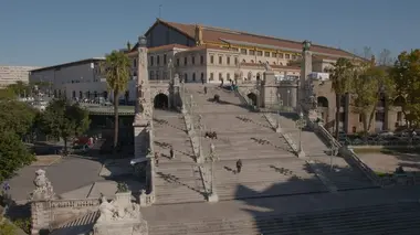 Marseille Saint-Charles, gare des contraires