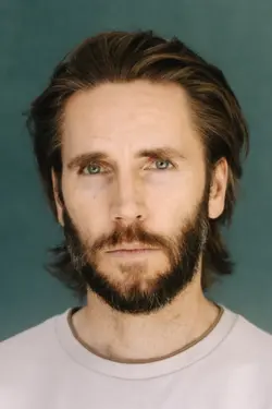 Photo Gerard Johnstone